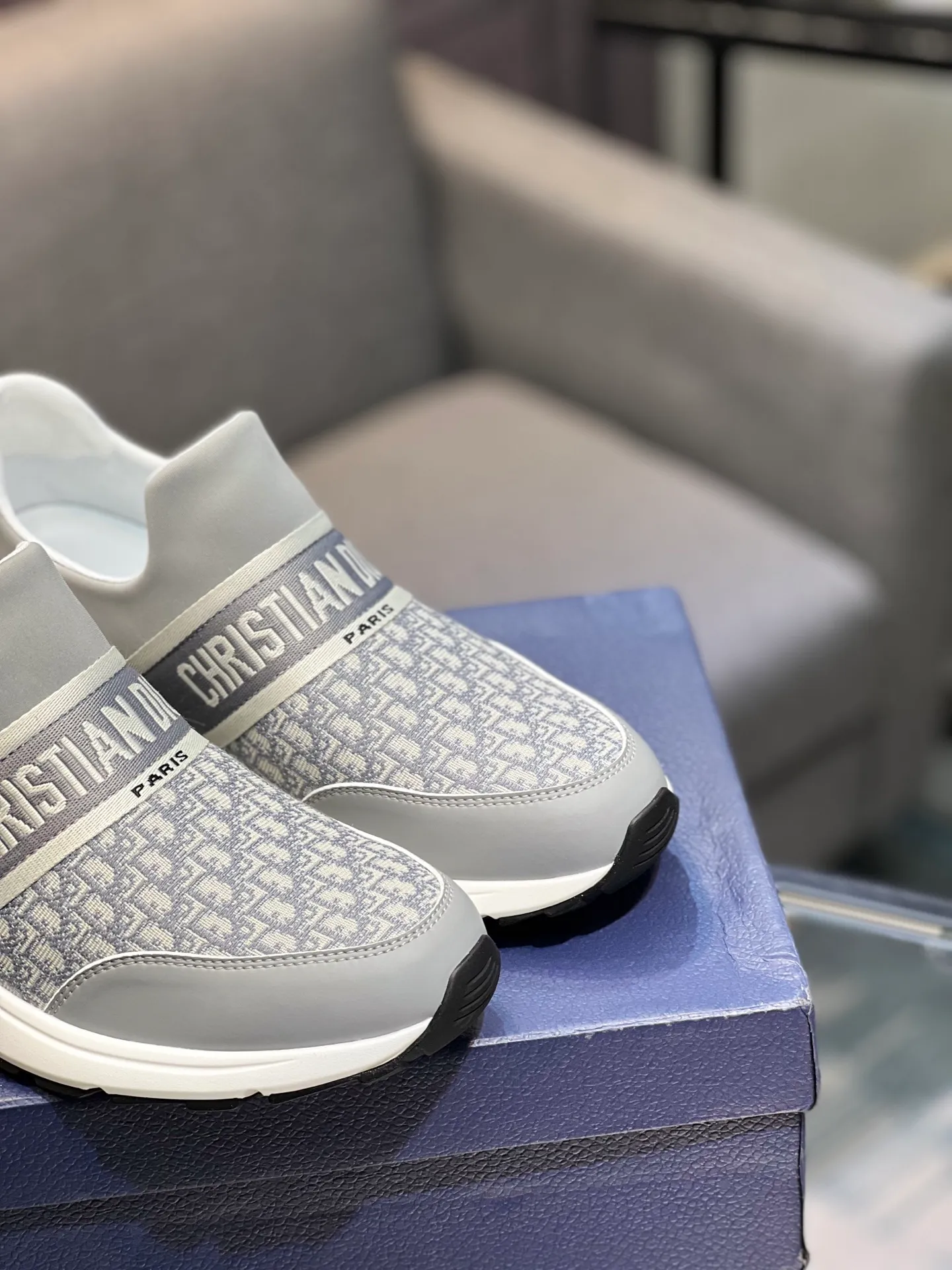 Men's shoes 💰420 [Dior] popular men's shoes, cowhide material splicing, mesh lining, original factory special sole, 38-45 (45 customized, non-refundable)